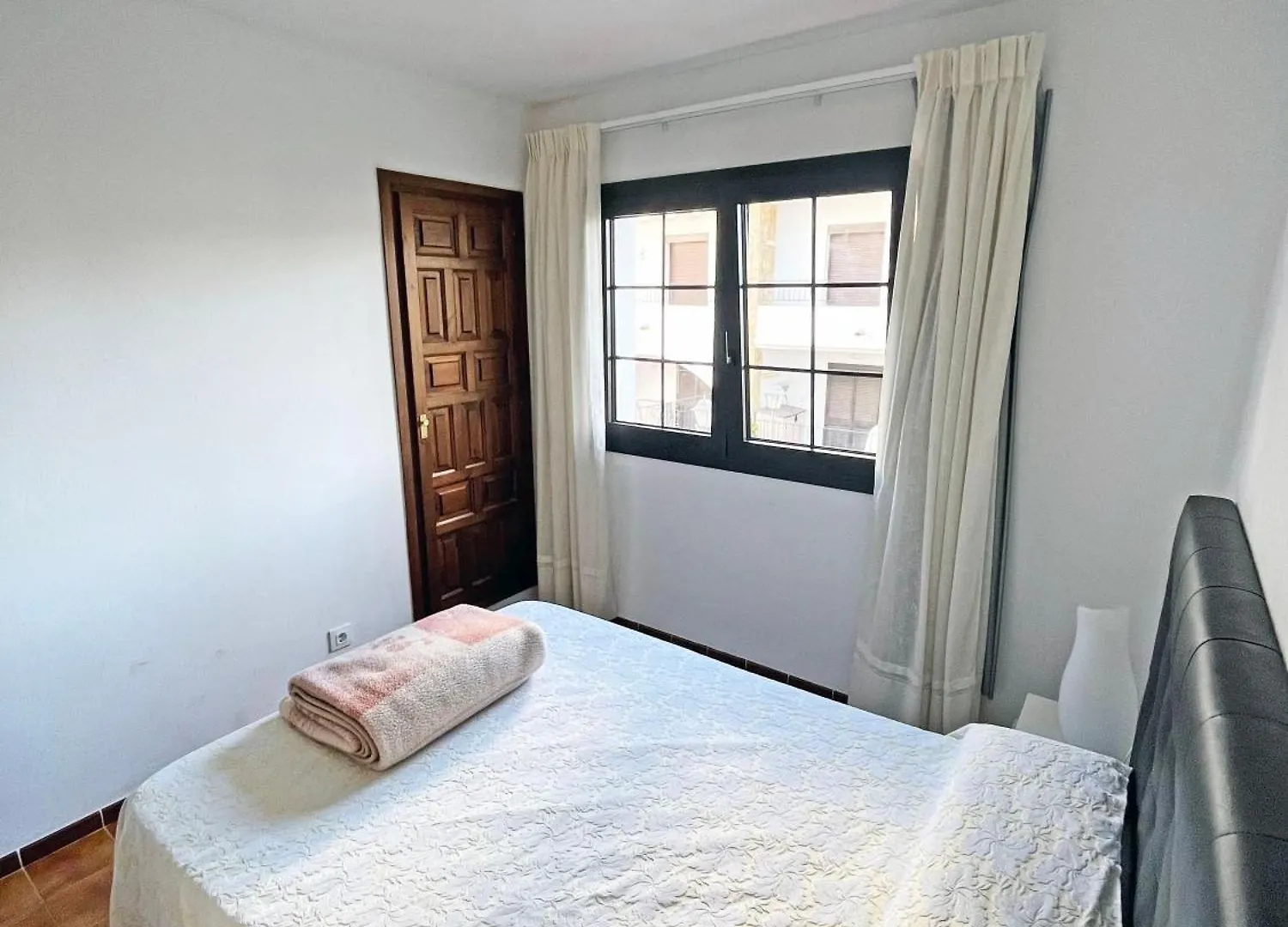 Apartamento En La Escala Con Piscina Y Parking L' Escala 0*,  スペイン